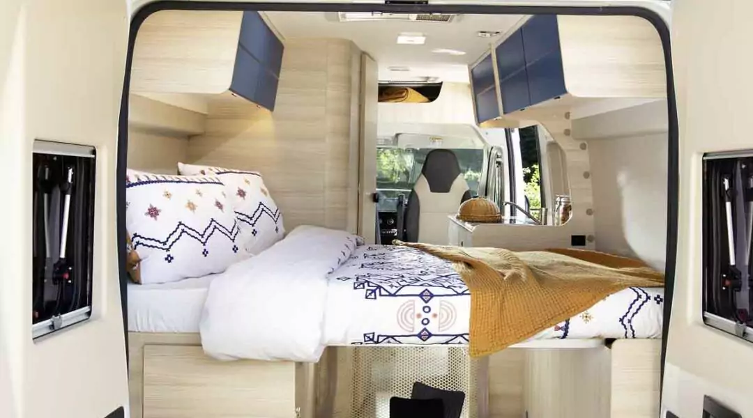 Exterior Challenger V114M vista 3